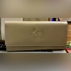 Radley of London wallet